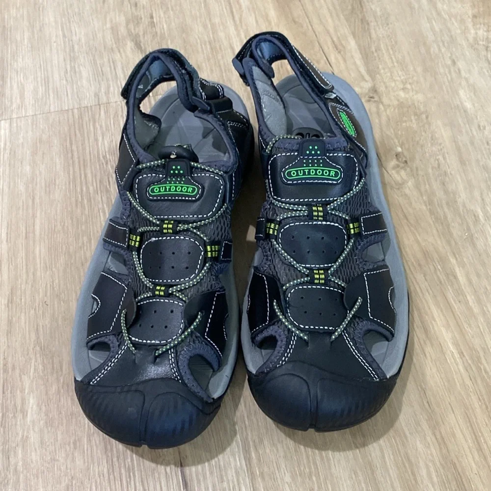 NEW Men’s Leather Closed Toe Hiking Sandals